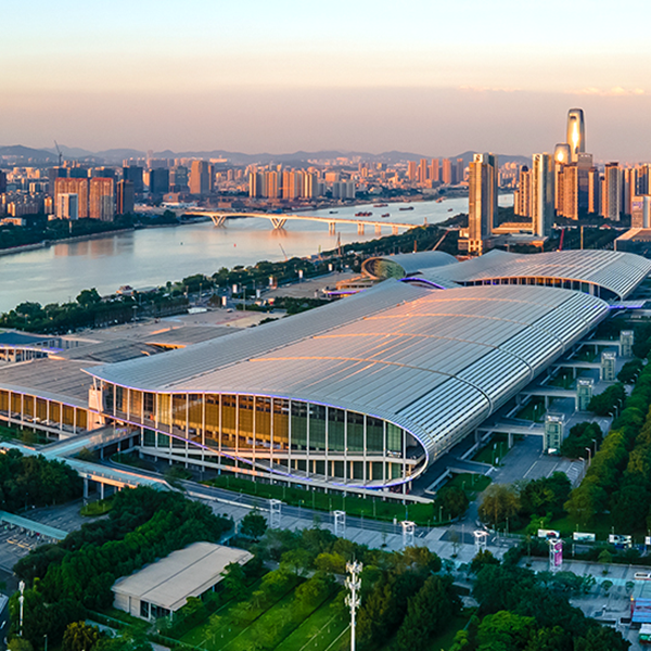 exhibition center of china import and export fair 02